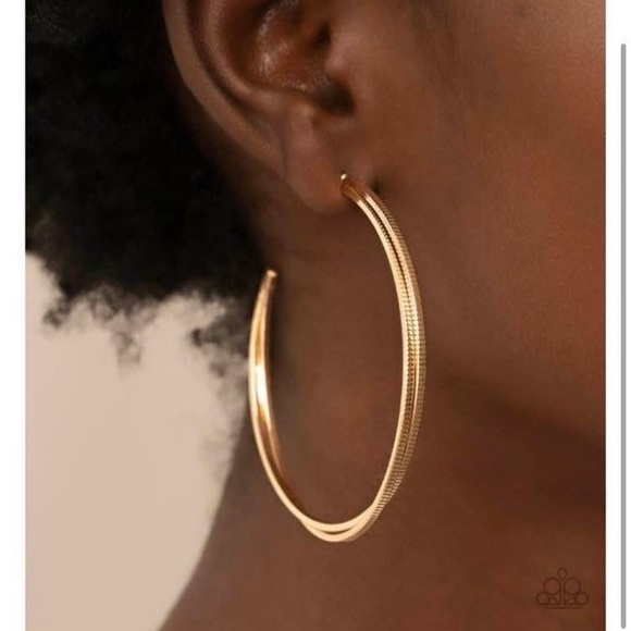 Gold Minimalist Hoop Earrings Statement Piece - Picture 1 of 1